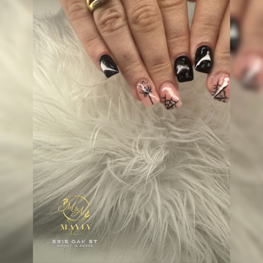 Nail collection at Mayly Nails